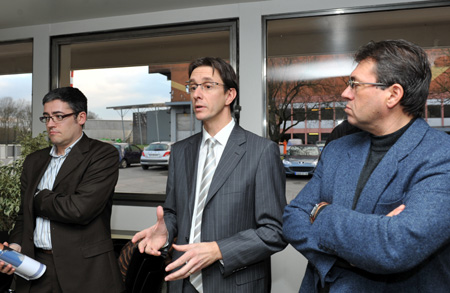 Au centre Rémi Feuillade, directeur de LIMAIR